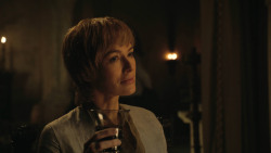 extant_GameOfThrones_8x01-Winterfell_2525