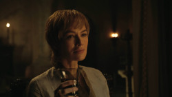 extant_GameOfThrones_8x01-Winterfell_2527