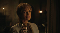 extant_GameOfThrones_8x01-Winterfell_2528