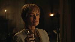 extant_GameOfThrones_8x01-Winterfell_2529