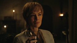 extant_GameOfThrones_8x01-Winterfell_2542