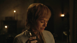 extant_GameOfThrones_8x01-Winterfell_2544