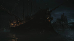 extant_GameOfThrones_8x01-Winterfell_2558