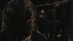 extant_GameOfThrones_8x01-Winterfell_2573