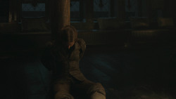 extant_GameOfThrones_8x01-Winterfell_2587
