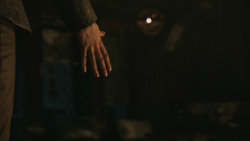 extant_GameOfThrones_8x01-Winterfell_2659