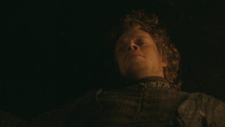 extant_GameOfThrones_8x01-Winterfell_2667