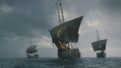 extant_GameOfThrones_8x01-Winterfell_2691