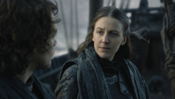 extant_GameOfThrones_8x01-Winterfell_2730