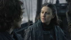 extant_GameOfThrones_8x01-Winterfell_2731