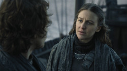 extant_GameOfThrones_8x01-Winterfell_2738