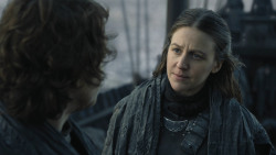 extant_GameOfThrones_8x01-Winterfell_2743