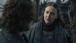 extant_GameOfThrones_8x01-Winterfell_2757