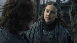 extant_GameOfThrones_8x01-Winterfell_2758