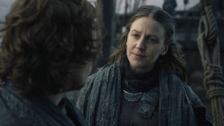 extant_GameOfThrones_8x01-Winterfell_2762