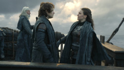 extant_GameOfThrones_8x01-Winterfell_2777