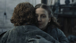 extant_GameOfThrones_8x01-Winterfell_2783