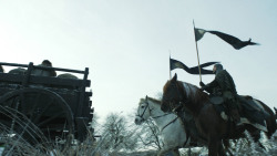extant_GameOfThrones_8x01-Winterfell_2803