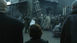 extant_GameOfThrones_8x01-Winterfell_2846