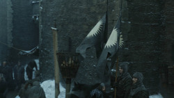 extant_GameOfThrones_8x01-Winterfell_2848