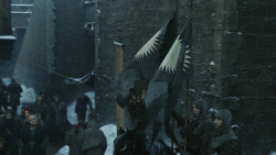 extant_GameOfThrones_8x01-Winterfell_2849