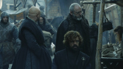 extant_GameOfThrones_8x01-Winterfell_2874