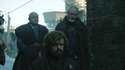 extant_GameOfThrones_8x01-Winterfell_2889