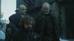 extant_GameOfThrones_8x01-Winterfell_2907