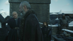 extant_GameOfThrones_8x01-Winterfell_2940
