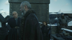 extant_GameOfThrones_8x01-Winterfell_2941