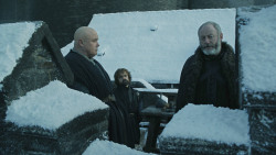 extant_GameOfThrones_8x01-Winterfell_2945