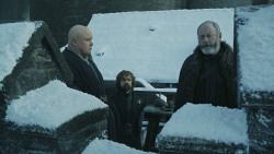 extant_GameOfThrones_8x01-Winterfell_2956