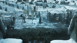 extant_GameOfThrones_8x01-Winterfell_2974