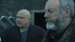 extant_GameOfThrones_8x01-Winterfell_2975