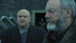 extant_GameOfThrones_8x01-Winterfell_2978
