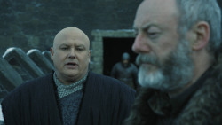 extant_GameOfThrones_8x01-Winterfell_2979