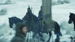 extant_GameOfThrones_8x01-Winterfell_3086