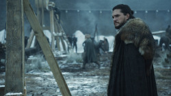 extant_GameOfThrones_8x01-Winterfell_3091