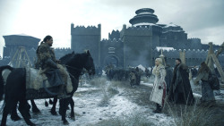 extant_GameOfThrones_8x01-Winterfell_3099