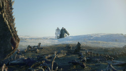 extant_GameOfThrones_8x01-Winterfell_3132