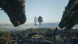 extant_GameOfThrones_8x01-Winterfell_3140