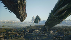 extant_GameOfThrones_8x01-Winterfell_3143