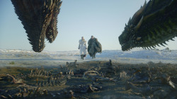extant_GameOfThrones_8x01-Winterfell_3145