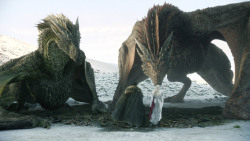 extant_GameOfThrones_8x01-Winterfell_3153