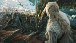 extant_GameOfThrones_8x01-Winterfell_3192
