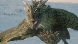 extant_GameOfThrones_8x01-Winterfell_3303