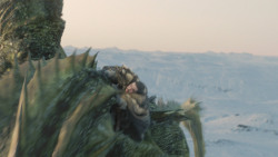 extant_GameOfThrones_8x01-Winterfell_3305