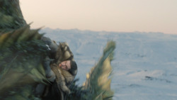 extant_GameOfThrones_8x01-Winterfell_3306