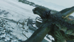 extant_GameOfThrones_8x01-Winterfell_3314
