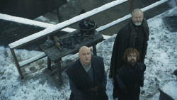 extant_GameOfThrones_8x01-Winterfell_3328
